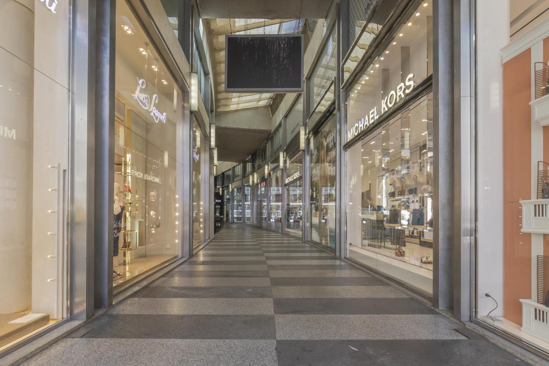 San Babila Central Tower With Panoramic Terrace Overlooking Duomo By Rentopolis Milan Extérieur photo